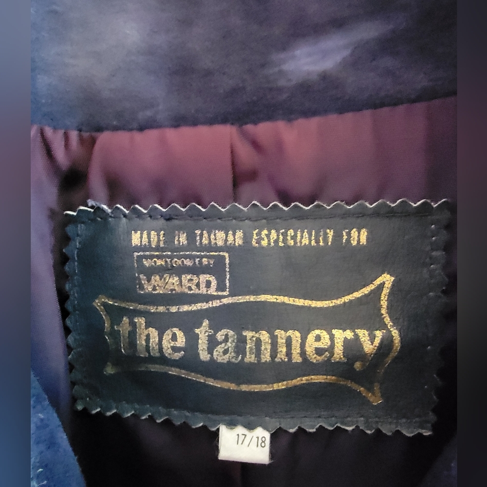 Vintage Suede Leather Women's Navy Blue Jacket - Picture 9 of 12